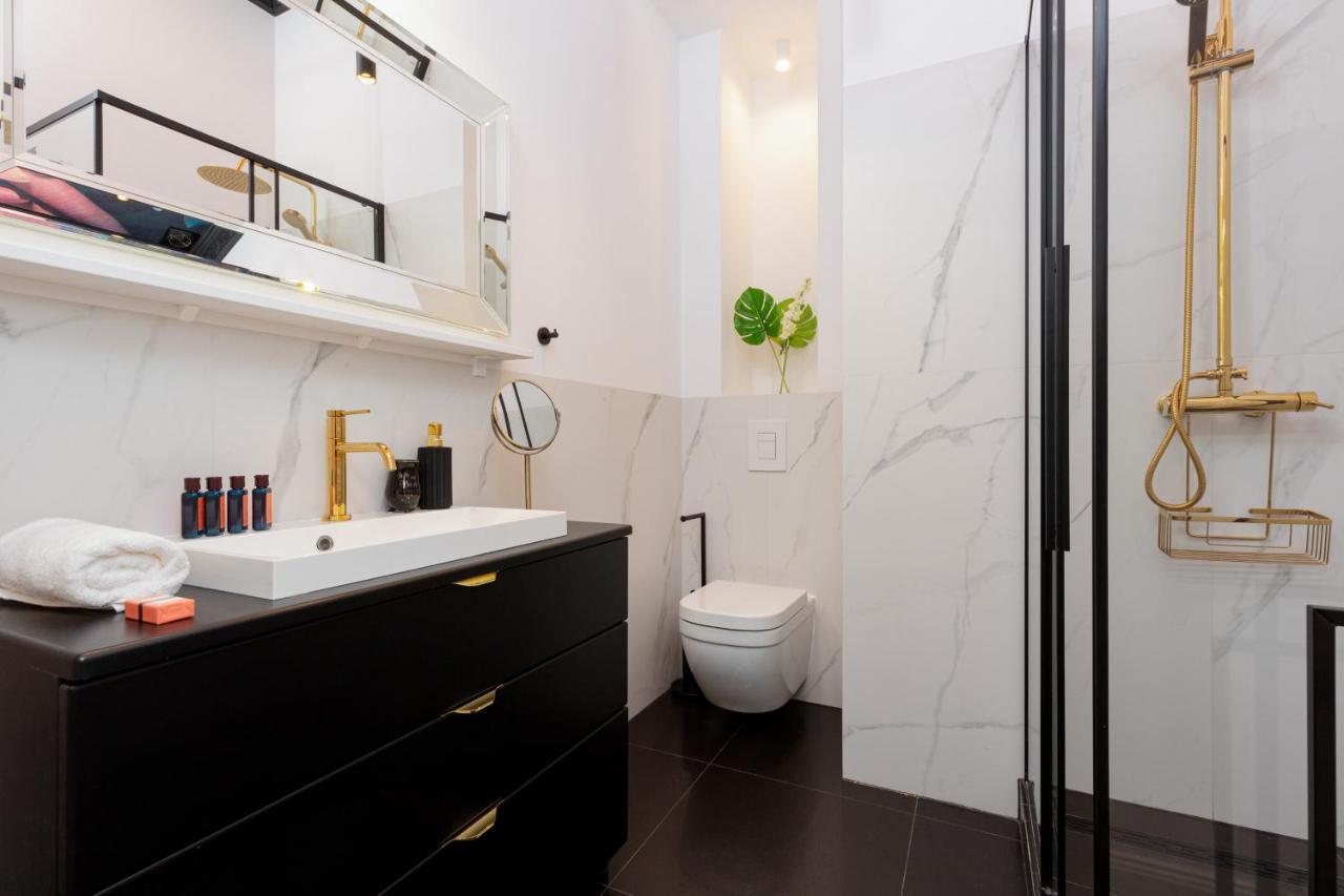 ורשה Royal Apartment Kopernika By Renters Prestige מראה חיצוני תמונה